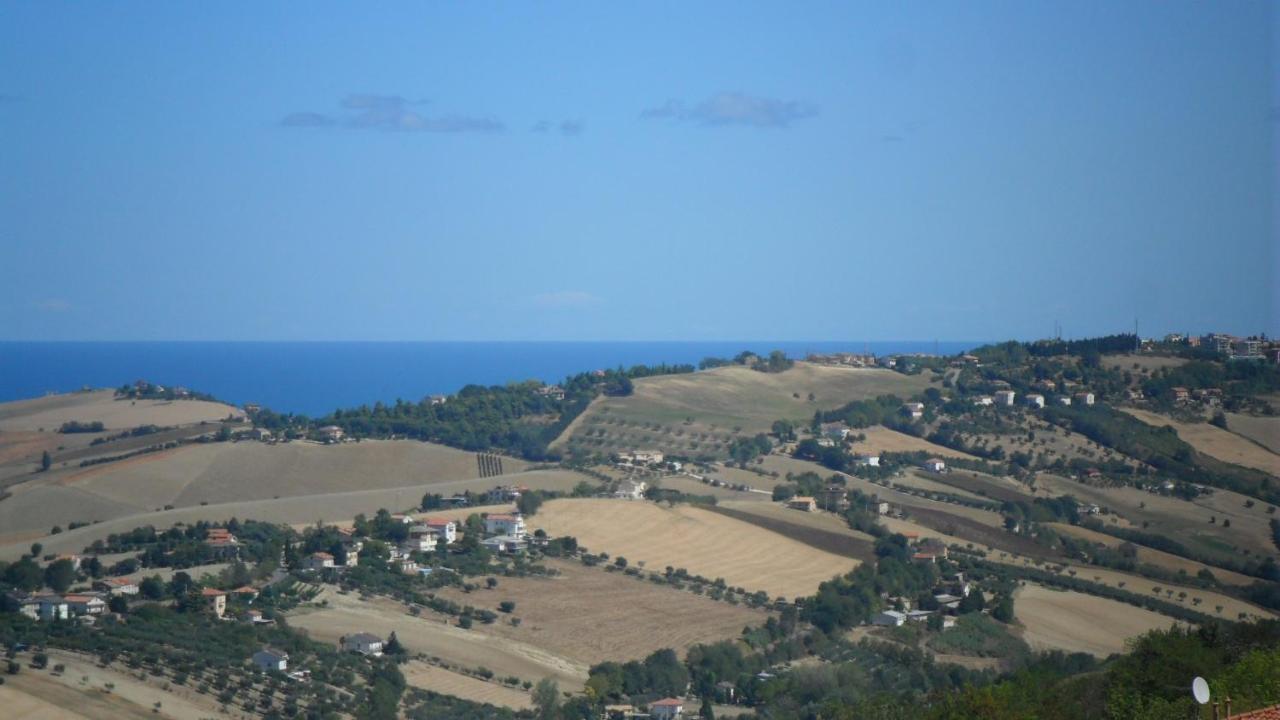 B&B Le Terrazze Fermo Bagian luar foto